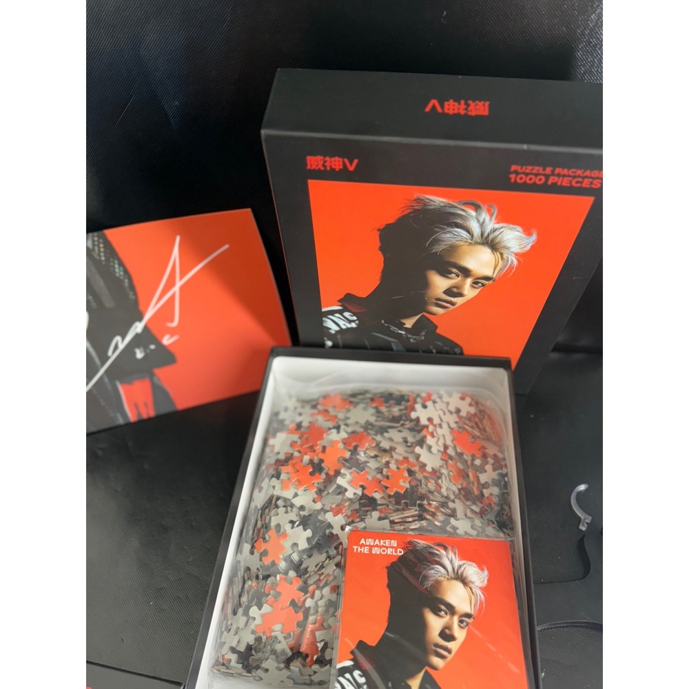 WayV Lucas Puzzle Package‎ Awaken The World 1000 Pieces Kpop Collectible